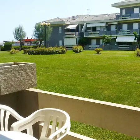 Marine- Palme- Ismare-1 By Interhome Apartament Silvi Marina