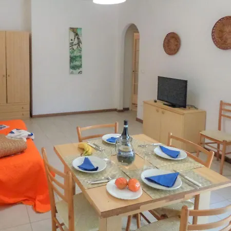 Marine- Palme- Ismare-1 By Interhome *